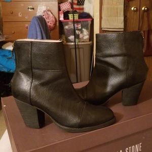 Super cute and comfortable shoe booties